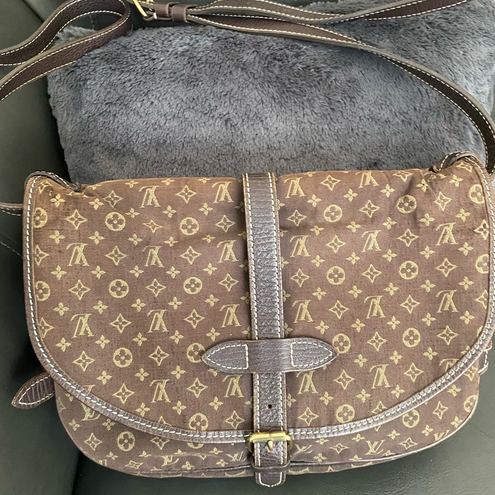 LV Saumur Mini Lin bag